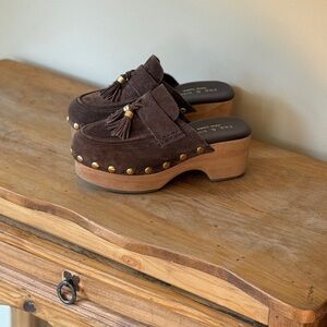 Rag & Bone Maisie Suede Tassel Clogs | Brown Studded Wood Platform